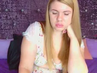 Offline norahardman on CamSoda