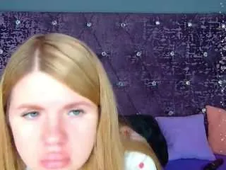 CamSoda norahardman is Freechat norahardman — Give me an orgasm ......