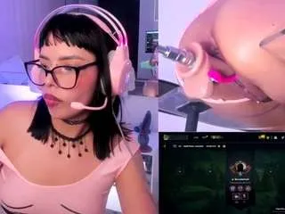 Offline nyveth on CamSoda