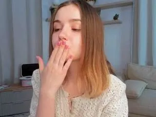 Offline odelyneglin on CamSoda