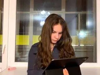 oliviajohnsonfieldstone — Golden Ticket Show: trying on panties (33 tokens per ticket)