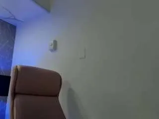 Offline orianasimons on CamSoda