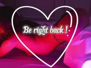 Offline outrageousone on CamSoda