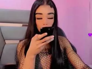 Offline pamela-harpper on CamSoda