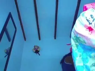 Offline paula-hotxxx on CamSoda