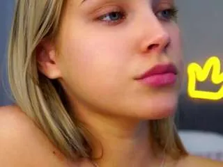 Offline peacebunte on CamSoda