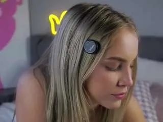 Offline peacebunte on CamSoda