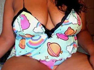 Freechat penny-brown on CamSoda