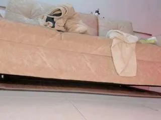 Offline perverdgirl on CamSoda