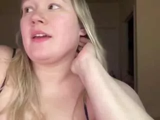 Offline piggyrose on CamSoda