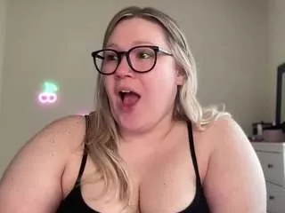 Offline piggyrose on CamSoda