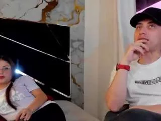 Freechat pleasure-vibes1 on CamSoda