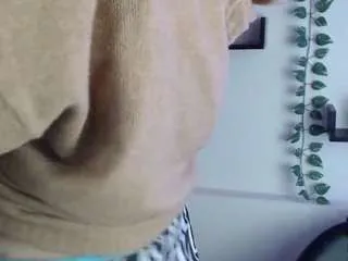 Offline poisondoll2 on CamSoda