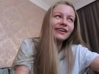 Offline polumna on CamSoda