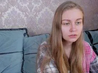 Offline polumna on CamSoda