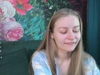 Offline polumna on CamSoda