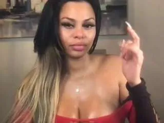 Freechat princess1tick on CamSoda