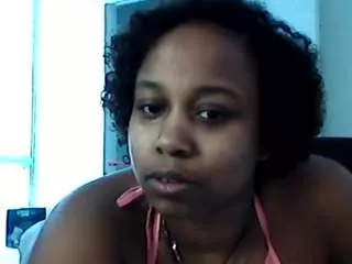 Offline queen-remy19 on CamSoda