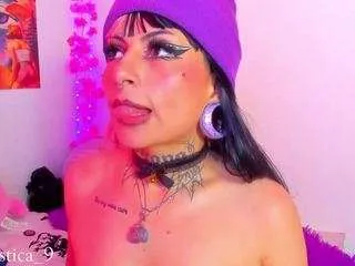 Offline rainnbow on CamSoda