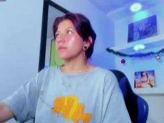 Offline raven-rouge on CamSoda