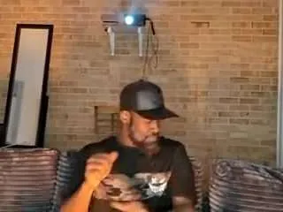 Offline raynrene on CamSoda