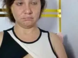 Offline redqueen4u on CamSoda