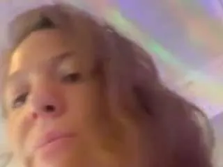 Offline robinslacy8 on CamSoda