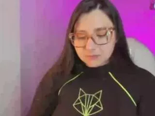 roxxanne-bail on CamSoda 