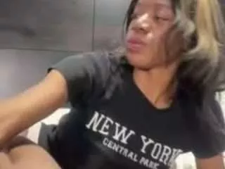 Offline rubivixxen on CamSoda