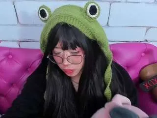 Freechat safiro-agata on CamSoda