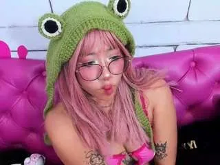 Freechat safiro-agata on CamSoda