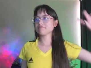 Offline sahantalcerezo on CamSoda