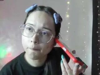 Offline sahantalcerezo on CamSoda