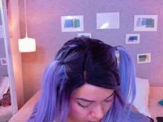 Freechat sally-harper on CamSoda