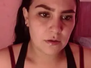 Offline salmalopez on CamSoda