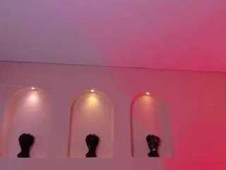 samantha-brooks on CamSoda 