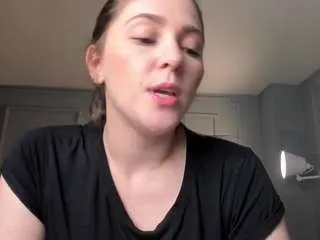 samantha-brooks on CamSoda 