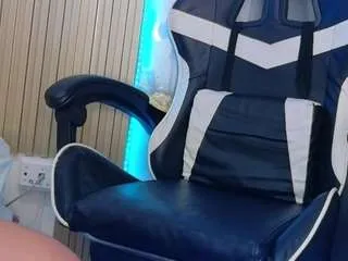 Offline sami-lovee on CamSoda