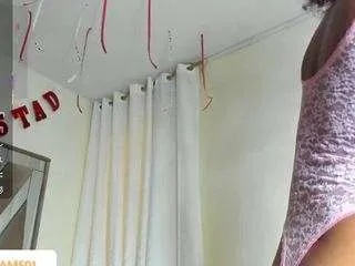 Offline sara-williams1 on CamSoda