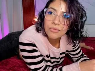 Offline sara-zc on CamSoda