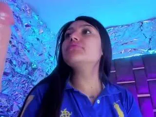 Offline sarastonex on CamSoda