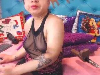 Freechat sarawiills on CamSoda