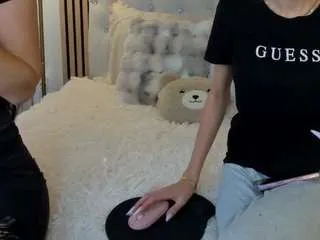 Offline saraxxs on CamSoda