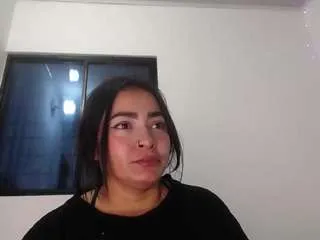 Offline saraykala on CamSoda