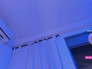 Offline sarenluxx on CamSoda