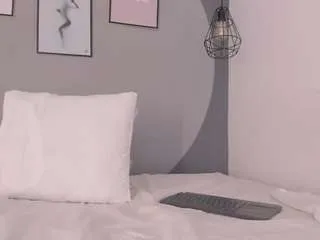 Freechat sarita-duque on CamSoda