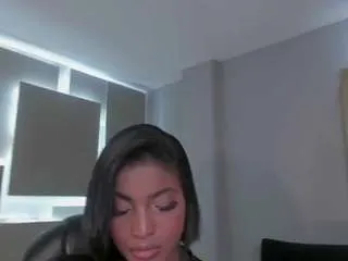 Offline savannahstorm on CamSoda