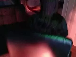 Freechat saylor-cute on CamSoda