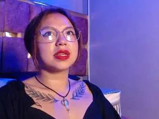 Freechat saylor-cute on CamSoda