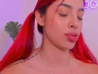 Freechat scarleett-jones on CamSoda